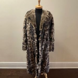 Racoon fur coat. Size 10.